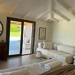 וילה Sunny Klísmata