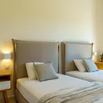 Sunny Klísmata