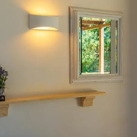 Willa Sunny Klísmata